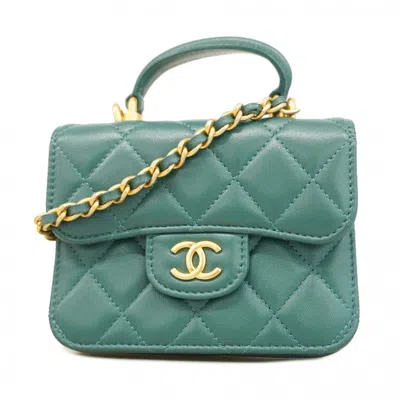 Pre-owned Chanel Green Leather Shoulder Bag ()