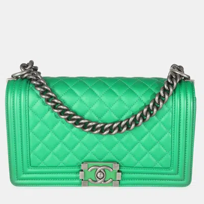 Pre-owned Chanel Green Quilted Lambskin Enamel Cc Old Medium Boy Bag