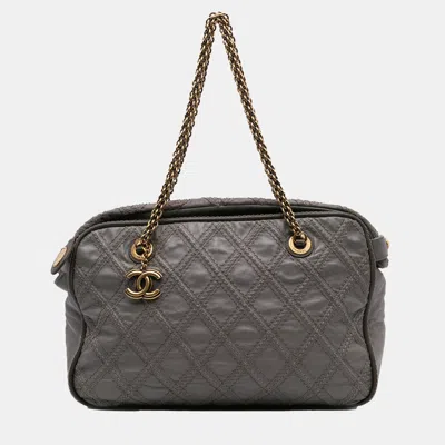 Pre-owned Chanel Grey Cc Quilted Calfskin Triptych Tote
