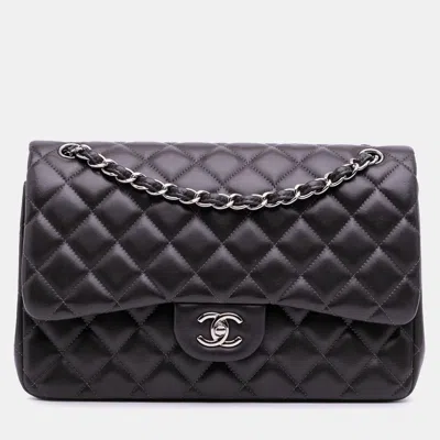 Pre-owned Chanel Grey Jumbo Classic Lambskin Double Flap Bag In Gray