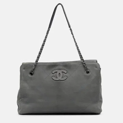 Pre-owned Chanel Grey Large Calfskin Ultra Stitch Hamptons Enamel Cc Tote In Gray