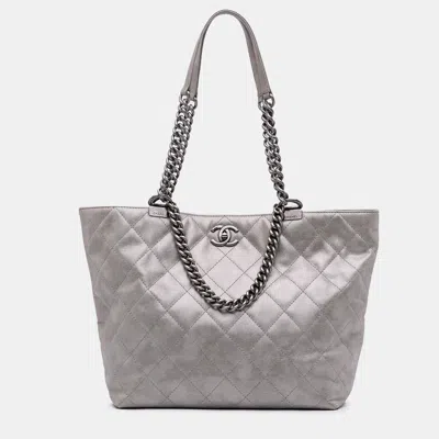Pre-owned Chanel Grey Quilted Iridescent Calfskin Shopping In Chains Tote