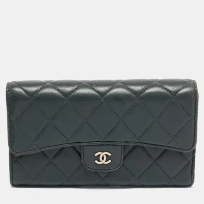 Pre-owned Chanel Grey Quilted Leather Classic Flap Trifold Wallet