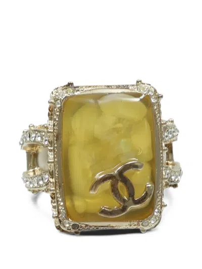 Pre-owned Chanel Gripoix Logo-detail Ring In Gold