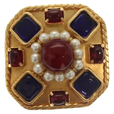 Pre-owned Chanel Gripoix Plated Brooch Jewelry () In Gold