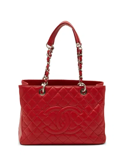Chanel Gst Quilted Tote Bag In Red