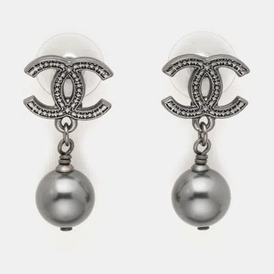 Pre-owned Chanel Gunmetal Tone Cc Grey Bead Drop Earrings In Gray