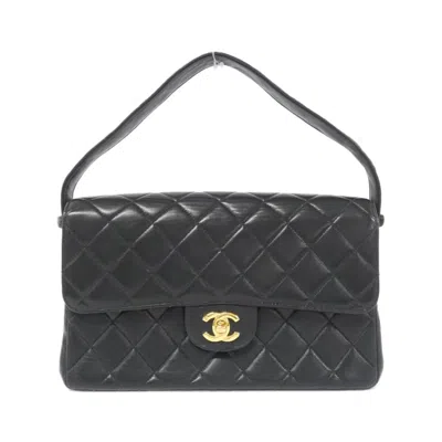 Pre-owned Chanel Handbag () In Black