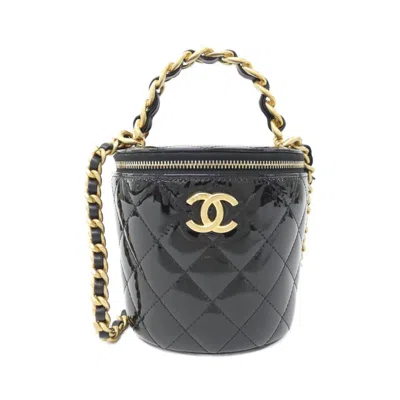 Pre-owned Chanel Handbag () In Black