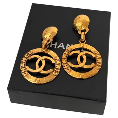 Pre-owned Chanel Hanel Vintage Xl Gold  Paris Cc Logo Dangle Clip On Earrings In Multi