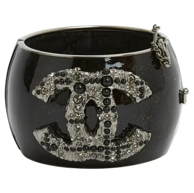 Pre-owned Chanel Haute Couture Bracelet Cc Metal Tweed, Fancy Pearls And Diamonds Cuff New In Multi