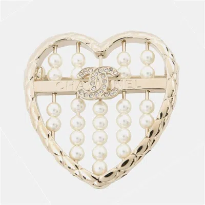 Pre-owned Chanel Heart Brooch Gold Gold Plated Faux Pearl Rhinestone