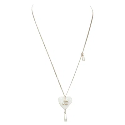 Pre-owned Chanel Heart Drop Pearl Pendant Necklace In White