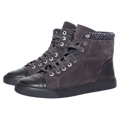 Pre-owned Chanel , High Top Cc Logo Tennis Sneakers With Tweed In Black
