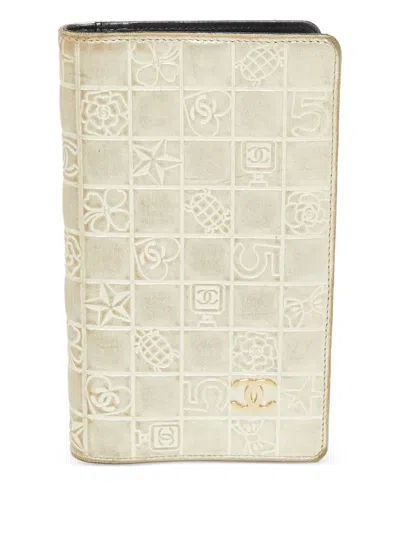 Pre-owned Chanel Icon Leather Wallet In Gold