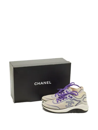 Pre-owned Chanel Interlocking Cc Lace-up Fastening Sneakers In White