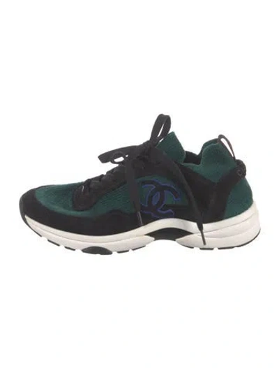 Pre-owned Chanel Interlocking Cc Logo Athletic Sneakers In Green