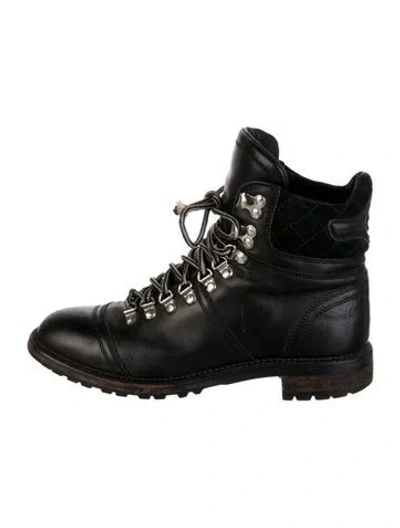 Pre-owned Chanel Interlocking Cc Logo Calfskin Combat Boots In Black