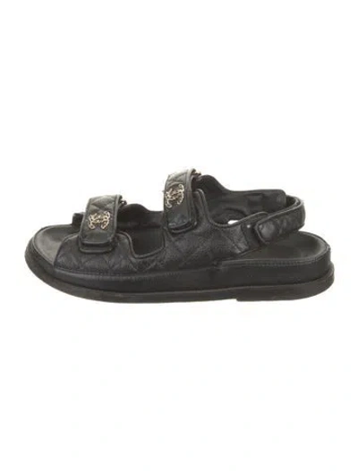 Pre-owned Chanel Interlocking Cc Logo Calfskin Sandals In Black