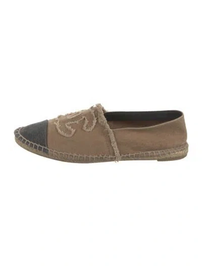 Pre-owned Chanel Interlocking Cc Logo Canvas Espadrilles