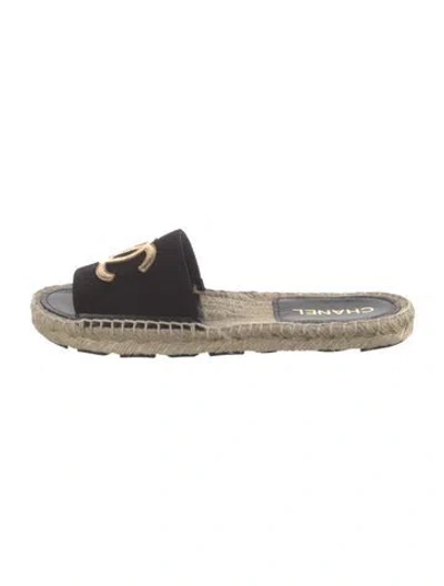Pre-owned Chanel Interlocking Cc Logo Canvas Espadrilles In Black
