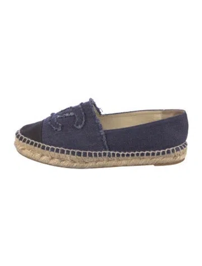 Pre-owned Chanel Interlocking Cc Logo Canvas Espadrilles In Blue