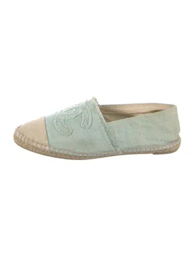 Pre-owned Chanel Interlocking Cc Logo Canvas Espadrilles In Blue