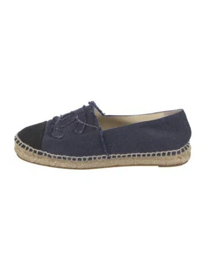 Pre-owned Chanel Interlocking Cc Logo Canvas Espadrilles In Blue