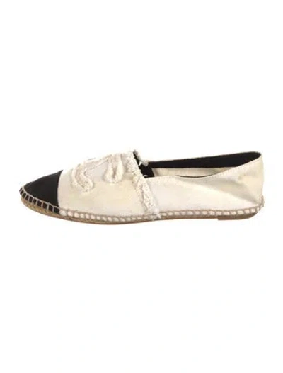 Pre-owned Chanel Interlocking Cc Logo Canvas Espadrilles In Multi