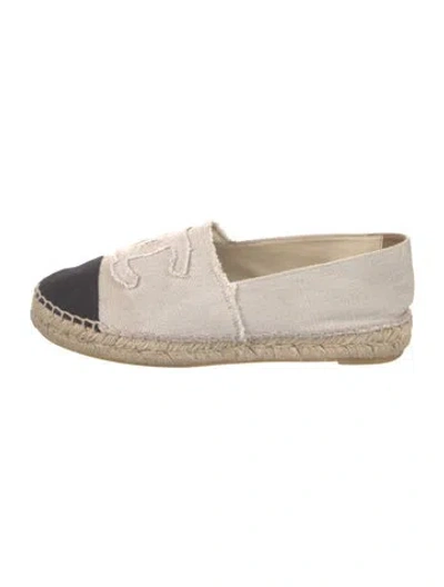 Pre-owned Chanel Interlocking Cc Logo Canvas Espadrilles In Neutral
