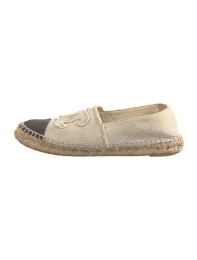 Pre-owned Chanel Interlocking Cc Logo Canvas Espadrilles In Neutrals