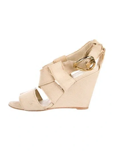 Pre-owned Chanel Interlocking Cc Logo Canvas Gladiator Sandals In Neutral