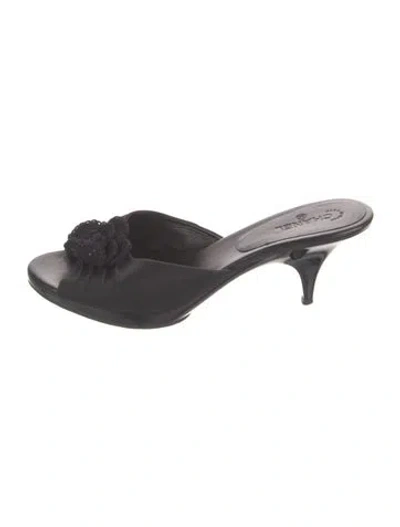 Pre-owned Chanel Interlocking Cc Logo Canvas Sandals In Black