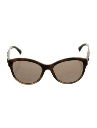 Pre-owned Chanel Interlocking Cc Logo Cat-eye Sunglasses In Brown