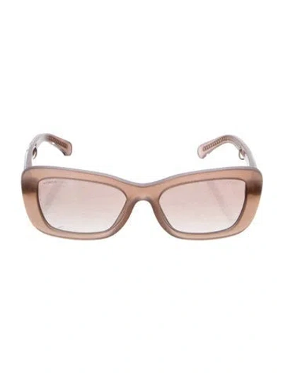 Pre-owned Chanel Interlocking Cc Logo Cat-eye Sunglasses In Neutral