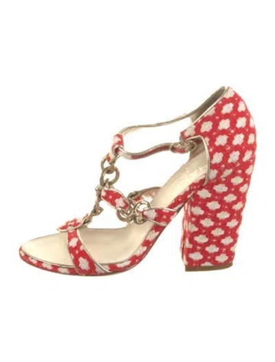Pre-owned Chanel Interlocking Cc Logo Chain-link Accents T-strap Sandals In Red