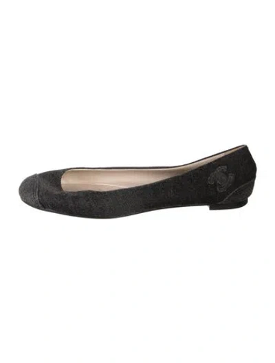 Pre-owned Chanel Interlocking Cc Logo Denim Ballet Flats In Black