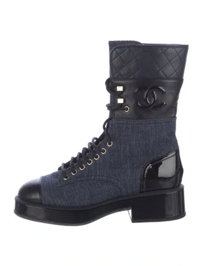 Pre-owned Chanel Interlocking Cc Logo Denim Combat Boots In Blue