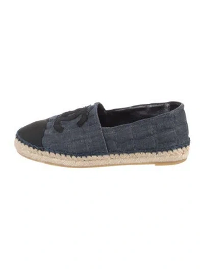 Pre-owned Chanel Interlocking Cc Logo Denim Espadrilles In Black/blue