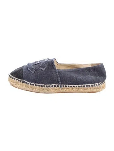 Pre-owned Chanel Interlocking Cc Logo Denim Espadrilles In Blue