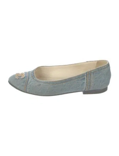 Pre-owned Chanel Interlocking Cc Logo Denim Flats In Blue