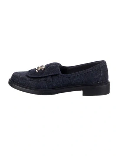 Pre-owned Chanel Interlocking Cc Logo Denim Loafers In Blue