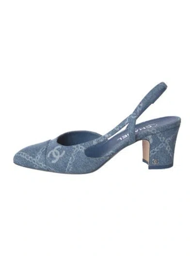 Pre-owned Chanel Interlocking Cc Logo Denim Slingback Pumps In Blue