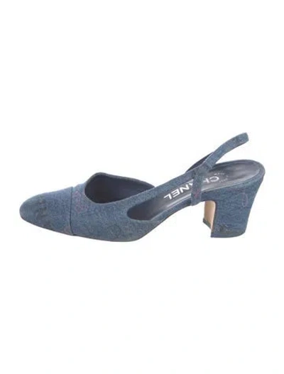 Pre-owned Chanel Interlocking Cc Logo Denim Slingback Pumps In Blue