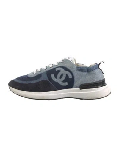 Pre-owned Chanel Interlocking Cc Logo Denim Sneakers In Blue
