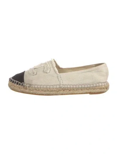 Pre-owned Chanel Interlocking Cc Logo Espadrilles In Black/neutrals