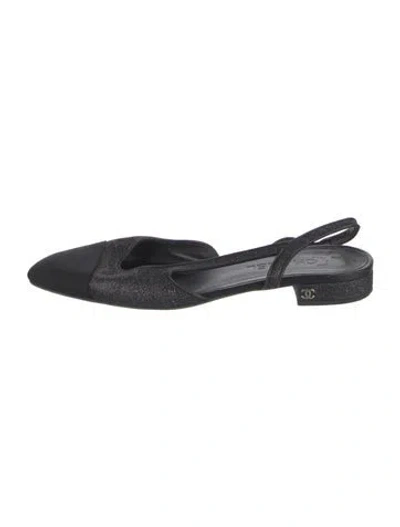 Pre-owned Chanel Interlocking Cc Logo Glitter Slingback Flats In Black/metallic