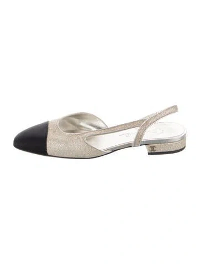 Pre-owned Chanel Interlocking Cc Logo Glitter Slingback Flats In Gold
