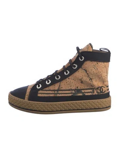 Pre-owned Chanel Interlocking Cc Logo Grosgrain Trim Wedge Sneakers In Neutral