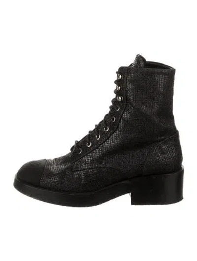Pre-owned Chanel Interlocking Cc Logo Lace-up Boots In Black